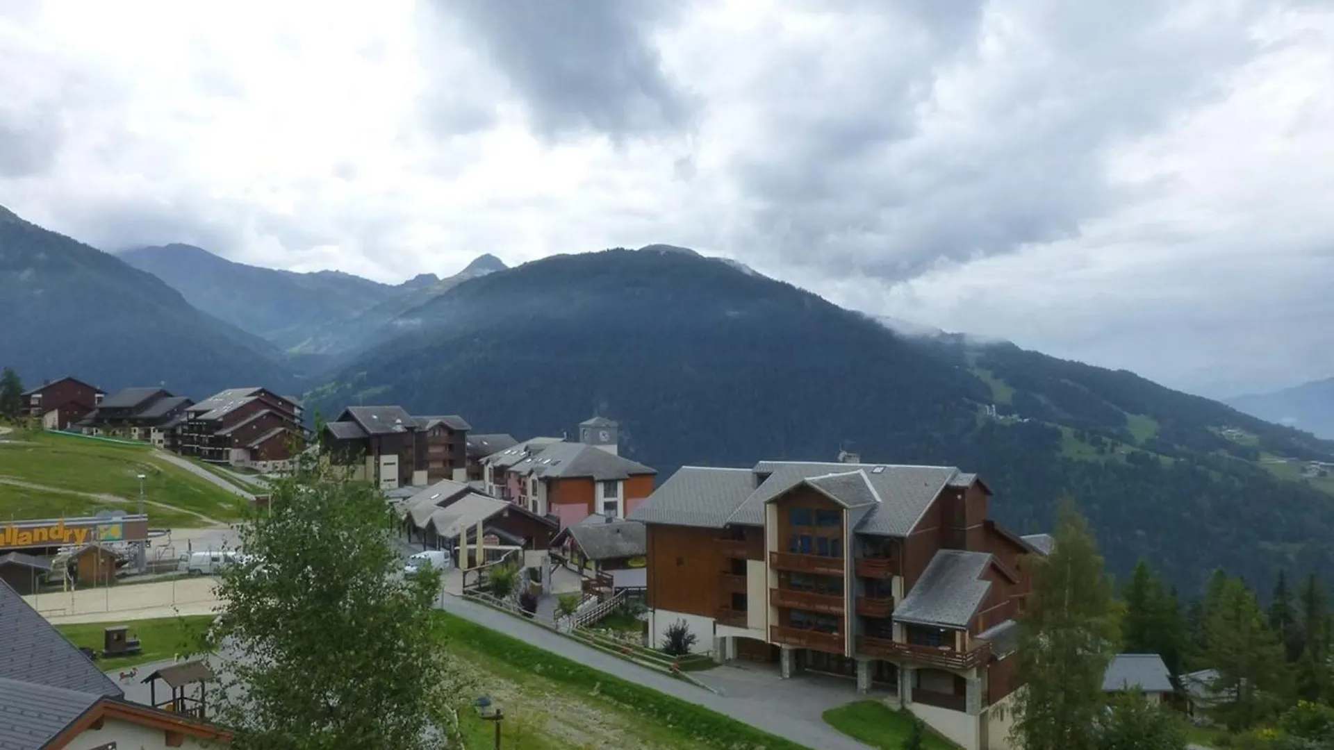 Chalet Cosy Pour 10 Pers Avec Acces Pistes, Vallandry - Fr-1-757-133 Landry